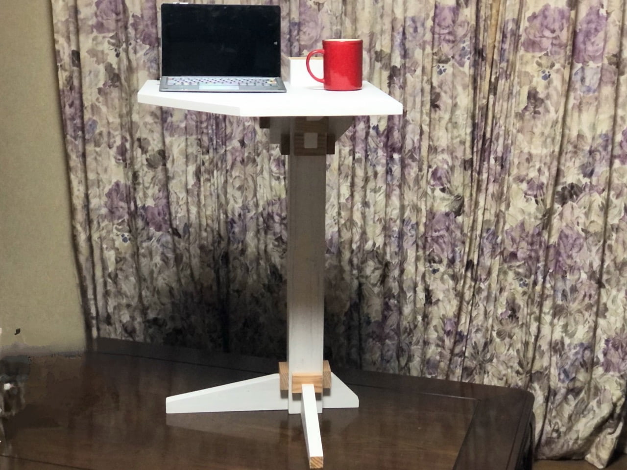 オシャレで安いサイドテーブル