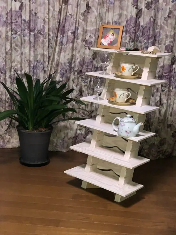 タワーシェルフ